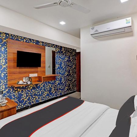 Capital O Bhavya Villa Ahmedabad Exterior photo